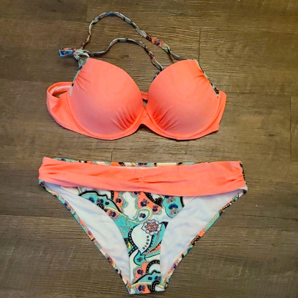 🌞3/$15 XL coral bikini NWOT